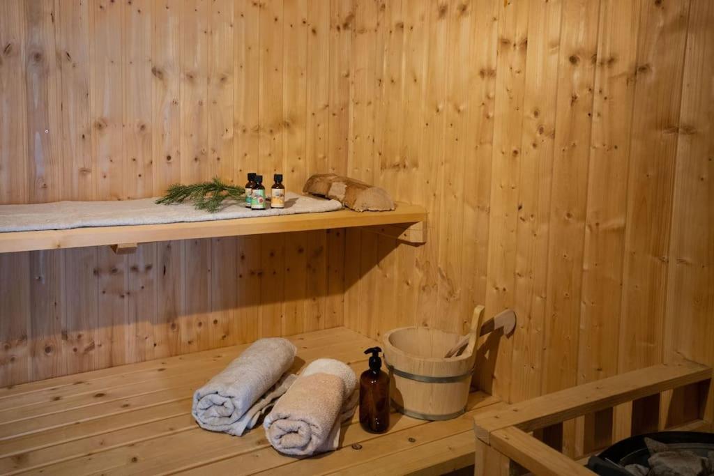 Ski Hut Smucka Kranjska Gora Ngoại thất bức ảnh